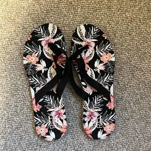 Women’s flip flops